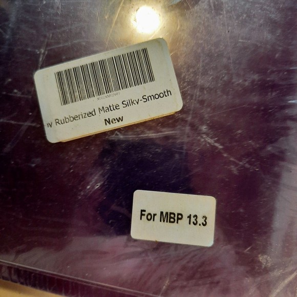 Macbook Pro 13.3 inch Case & Keyboard Skin Violet/Purple - Picture 3 of 6